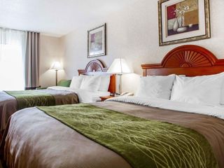 Hotel pic Clarion Pointe by Choice Hotels Racine