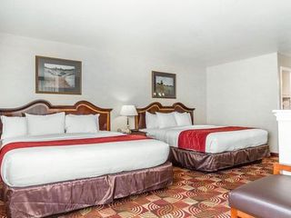 Hotel pic Comfort Suites Red Bluff near I-5