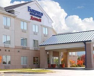 Fairfield Inn and Suites by Marriott Chicago St. Charles St. Charles United States