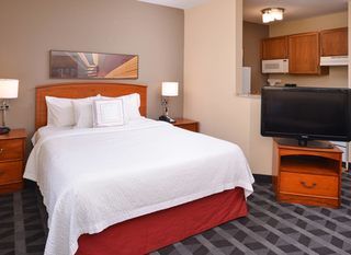 Фото отеля TownePlace Suites St. Louis St. Charles