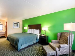 Hotel pic Quality Inn Siloam Springs West