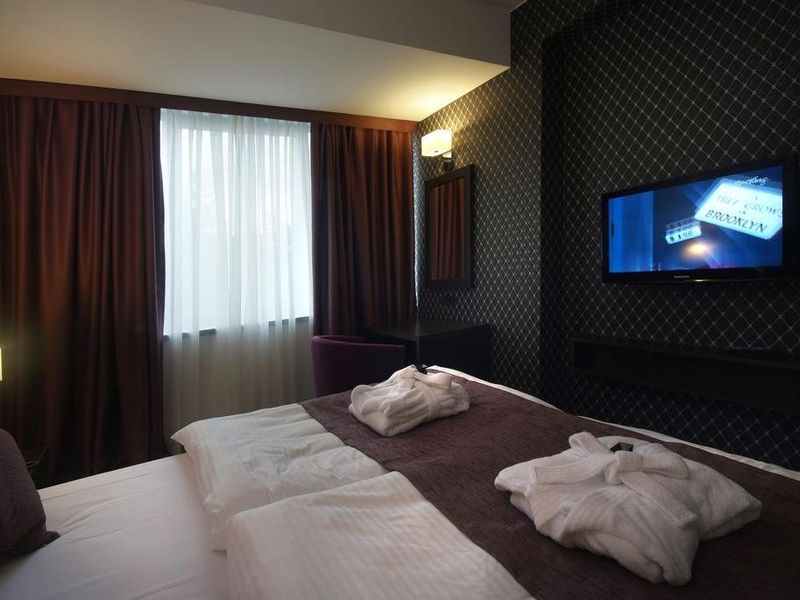 Hotel Photo 5