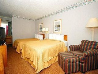 Hotel pic Clarion Pointe Statesville