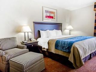 Фото отеля Comfort Inn & Suites La Grange