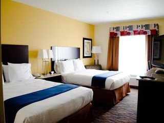 Фото отеля Holiday Inn Express & Suites Denver North - Thornton, an IHG Hotel
