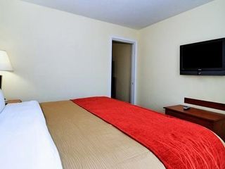 Hotel pic Comfort Inn & Suites Statesboro - University Area