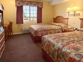 Hotel pic Super 8 by Wyndham Torrance LAX Airport Area
