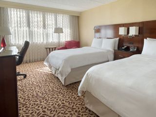 Фото отеля Long Island Marriott Hotel