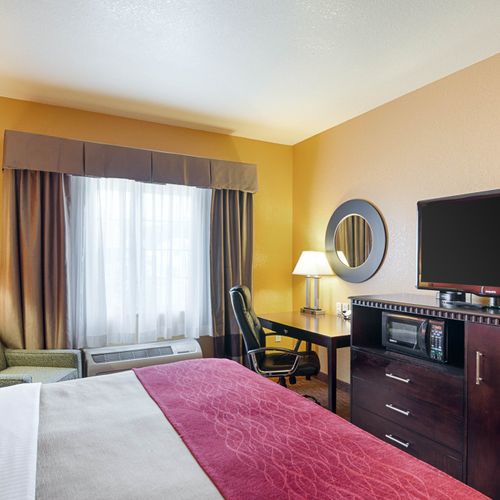 Photo of Comfort Inn & Suites Orange