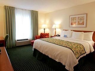 Фото отеля Fairfield Inn and Suites by Marriott South Boston