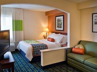 Фото отеля Fairfield Inn & Suites by Marriott Albany East Greenbush