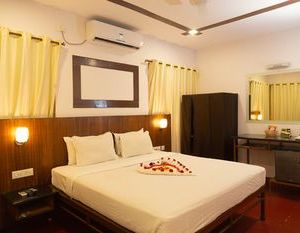 Dudhsagar Spa Resort Molem India