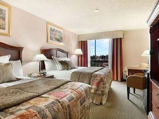 Фото отеля Delta Hotels by Marriott Denver Thornton