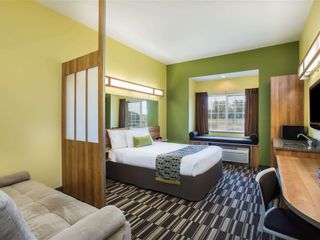 Фото отеля Microtel Inn and Suites by Wyndham