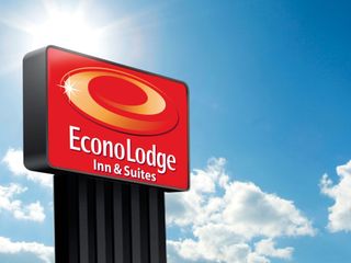 Hotel pic Econo Lodge Inn & Suites Fairview Heights - St Louis