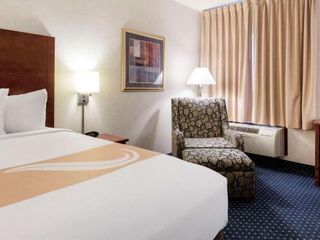 Hotel pic Quality Inn Auburn Hills