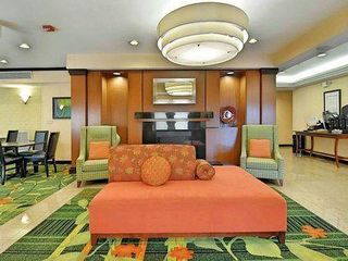 Фото отеля Fairfield Inn and Suites by Marriott Potomac Mills Woodbridge