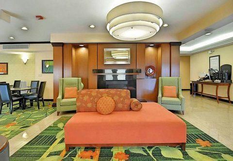 Photo of Fairfield Inn and Suites by Marriott Potomac Mills Woodbridge