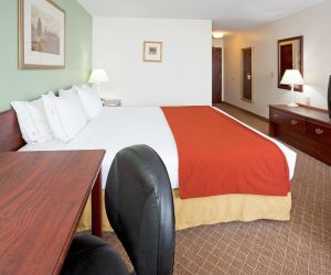 Holiday Inn Express Hotel & Suites St. Paul - Woodbury Woodbury United States