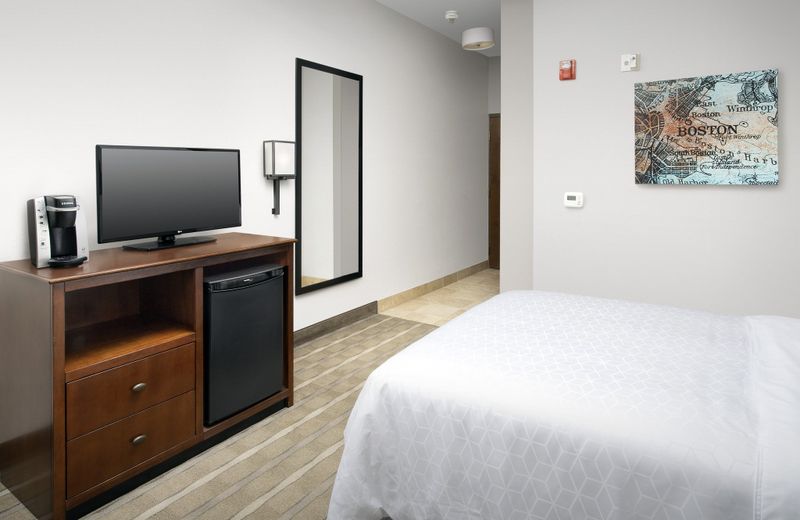 Holiday Inn Express Boston North-Woburn, an IHG Hotel