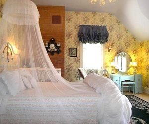 Alexander Mansion Bed & Breakfast Winona United States