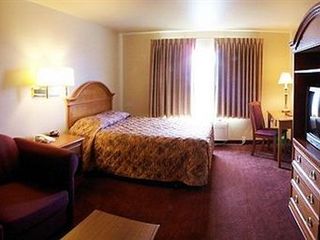 Фото отеля Grand View Inn & Suites