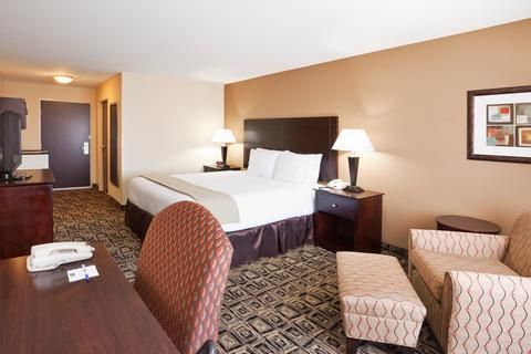 Photo of Holiday Inn Express Hotel & Suites Zanesville North, an IHG Hotel