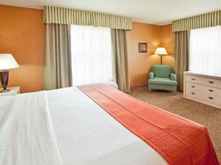 Hotel pic Holiday Inn Hotel & Suites Bolingbrook, an IHG Hotel