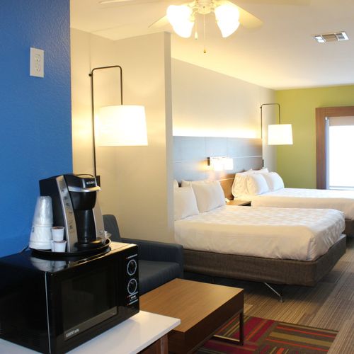 Photo of Holiday Inn Express Hotel & Suites Mansfield, an IHG Hotel