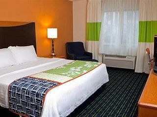 Hotel pic Fairfield Inn & Suites Youngstown Boardman Poland
