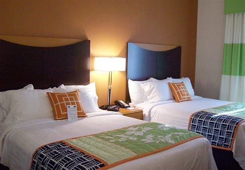 Fairfield Inn and Suites by Marriott Strasburg Shenandoah Valley