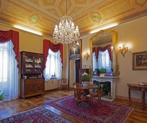 Bed And Breakfast Contrada Dei Giardini Cuneo Italy