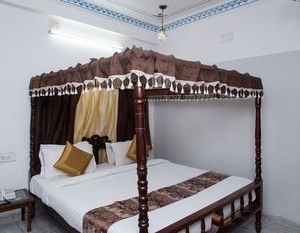 FabHotel Pichola Haveli Udaipur India