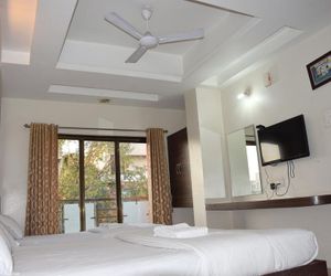 Hotel Mangesh Plaza Kolhapur India