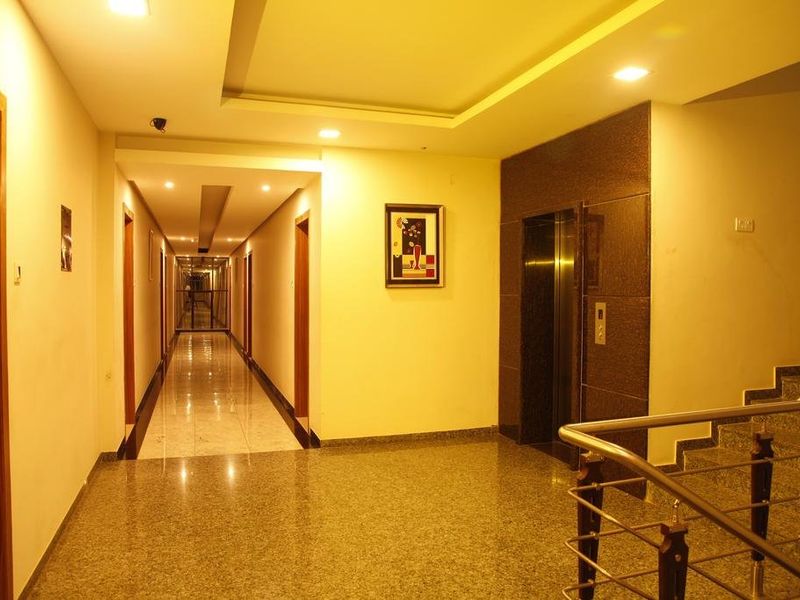 Hotel Photo 11