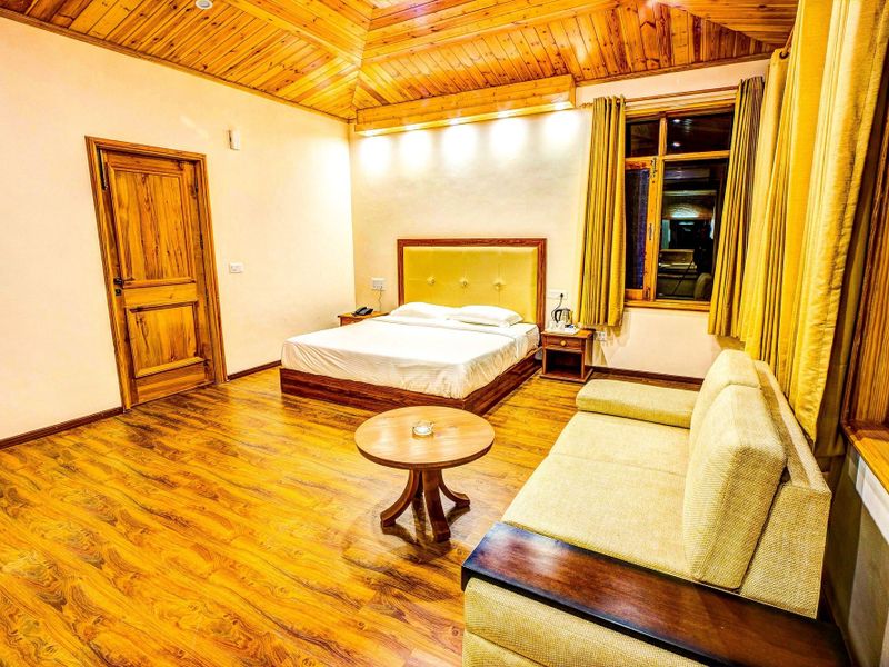 Hotel Photo 12