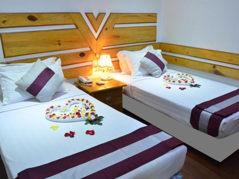 Hotel Photo 8