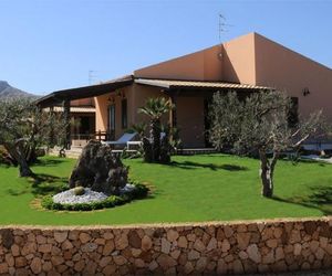Holiday Home Nicola Santoro Custonaci Italy
