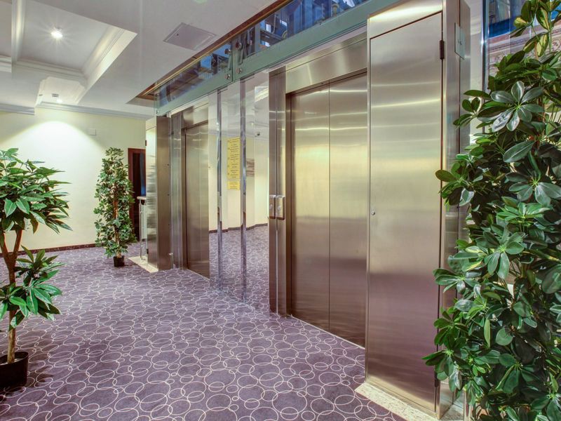 Hotel Photo 12
