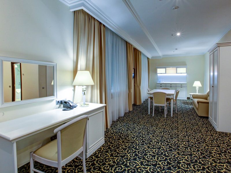 Hotel Photo 3