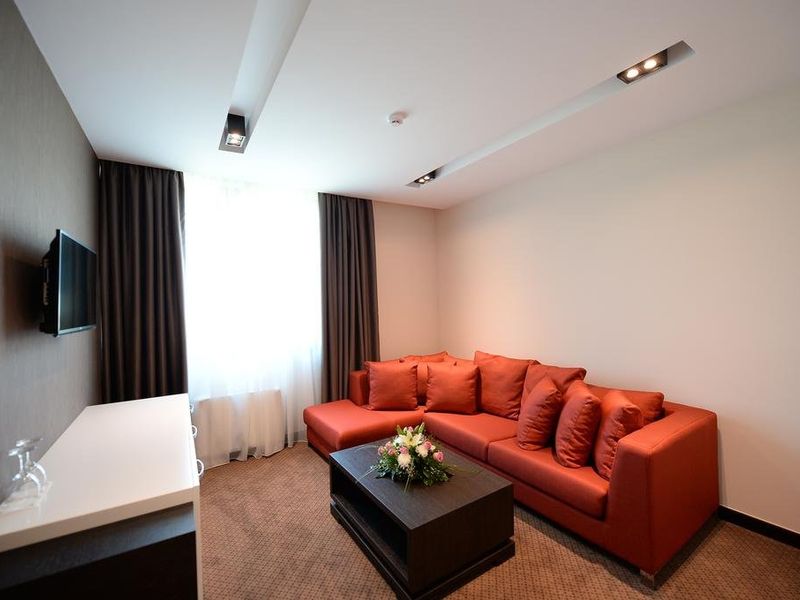 Hotel Photo 7