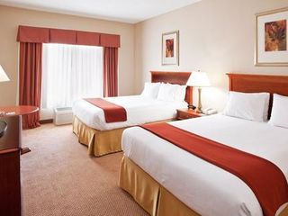 Фото отеля Holiday Inn Express Hotel & Suites Grand Blanc, an IHG Hotel