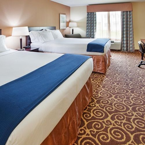 Photo of Holiday Inn Express Hotel & Suites Kansas City - Grandview, an IHG Hotel