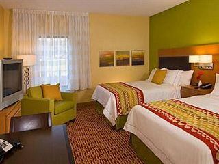 Hotel pic TownePlace Suites Des Moines Urbandale