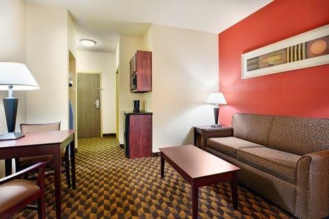 Photo of Holiday Inn Express & Suites Malvern, an IHG Hotel