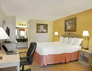 Cumberland Inn & Suites St. Marys United States