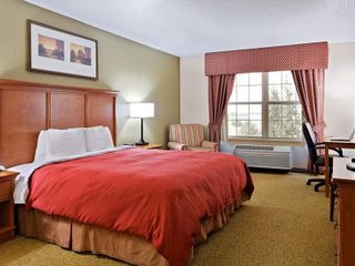 Фото отеля Country Inn & Suites by Radisson, Sycamore, IL