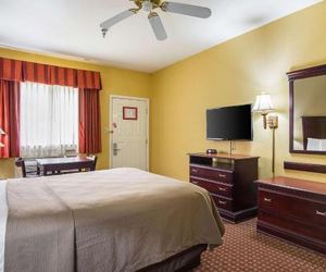 Econo Lodge Inn & Suites Bryant Bryant United States