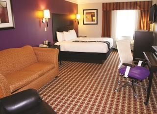 Hotel pic La Quinta Inn Suites by Wyndham Raymondville Harlingen