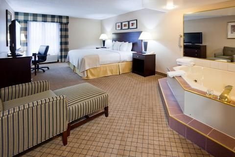 Photo of Holiday Inn Hotel & Suites Wausau-Rothschild, an IHG Hotel
